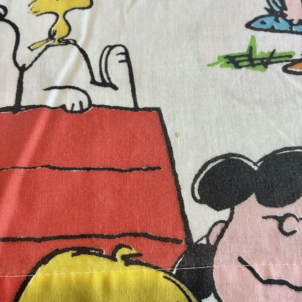 VTG Snoopy Charlie Brown Peanuts Gang 